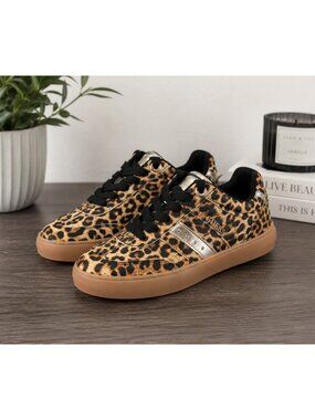 GUESS Los Angeles Leopard Print Platform Sneakers NWOT Women’s Fashion Shoes